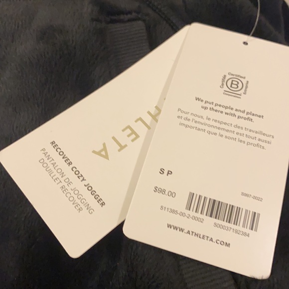 Athleta Cozy Karma Recover Jogger // Black #511385 - Picture 10 of 16